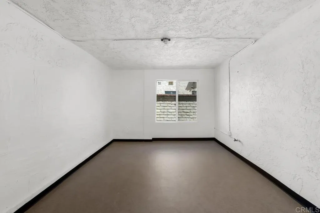 https://cdn.realtyfeed.com/cdn/127/307070349/e921857c6599acb6c88673fb196bbdb8.webp