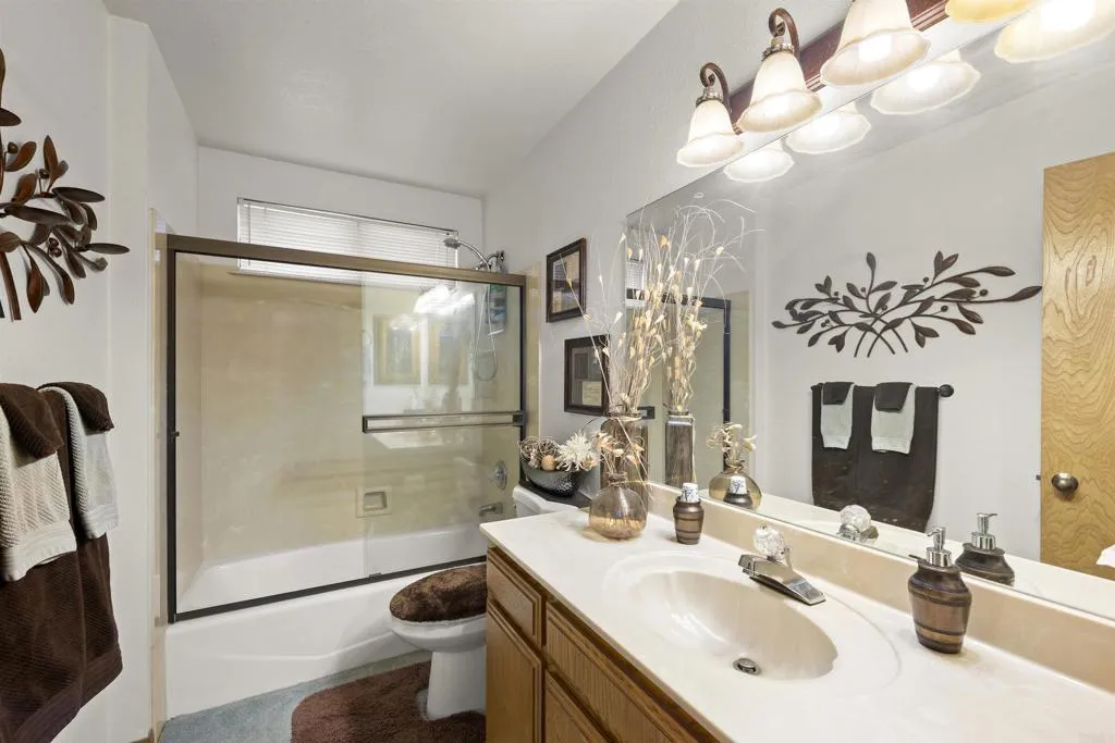 https://cdn.realtyfeed.com/cdn/127/307070391/9474aeb1114f3001b7999ebfeeefa454.webp