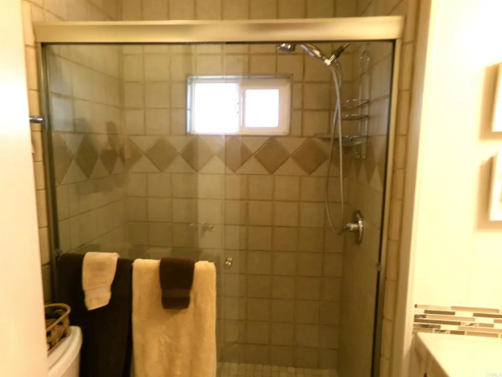 https://cdn.realtyfeed.com/cdn/127/307070406/73405855a2341b61e7923d8099446604.webp