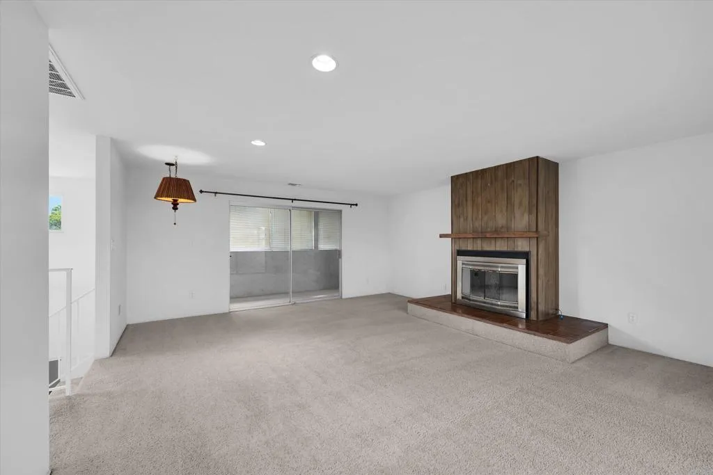 https://cdn.realtyfeed.com/cdn/127/307070567/363cacc6f6bd8d62de5f1b8eb949edda.webp