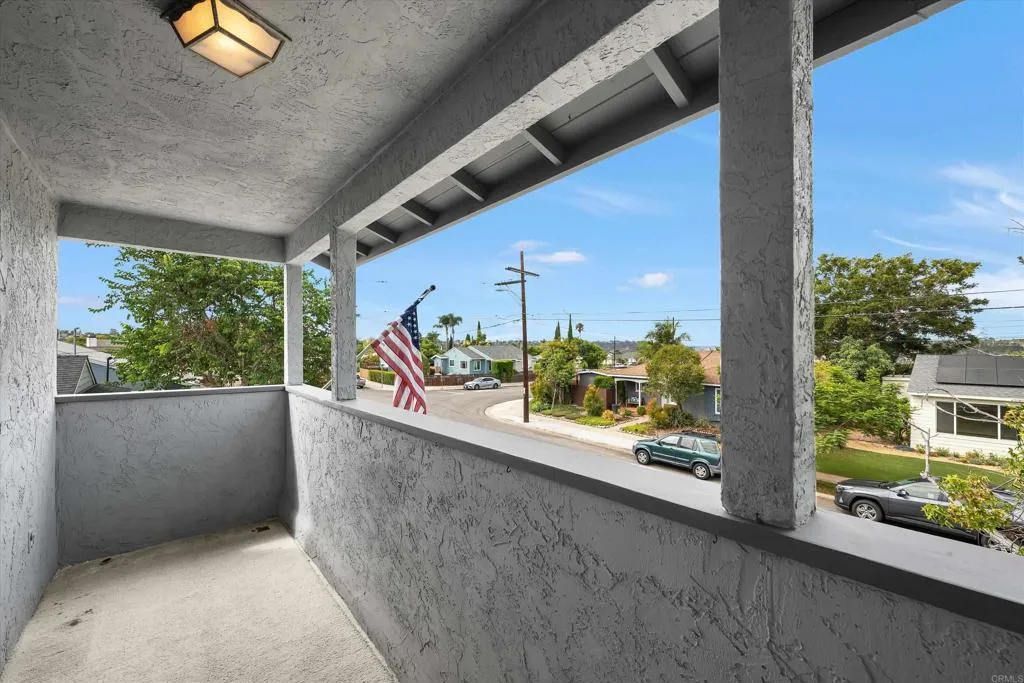 https://cdn.realtyfeed.com/cdn/127/307070567/6e2df3877cf4a2edff53979fd4a2645a.webp