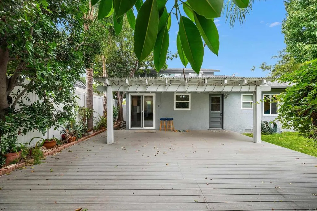 https://cdn.realtyfeed.com/cdn/127/307070567/e1662fdce170c540dcaca507c963adba.webp