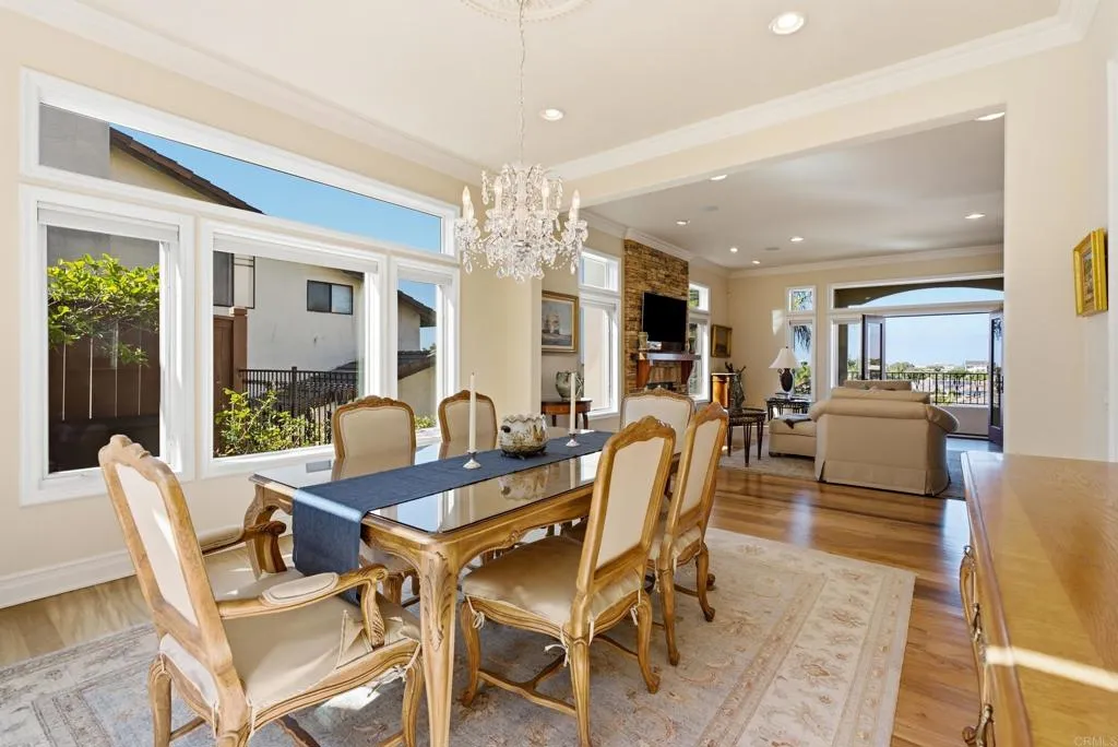 https://cdn.realtyfeed.com/cdn/127/307070654/187074f2a5b97d4967151fa676c45cdb.webp