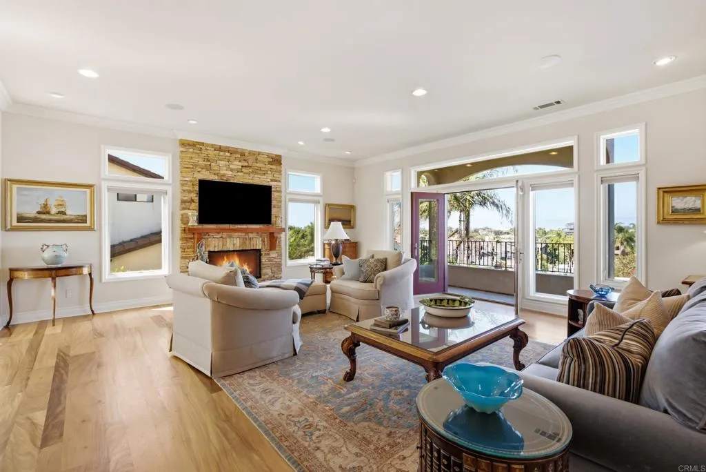 https://cdn.realtyfeed.com/cdn/127/307070654/ae43a7f8d0e2288458a735b3d107ec84.webp