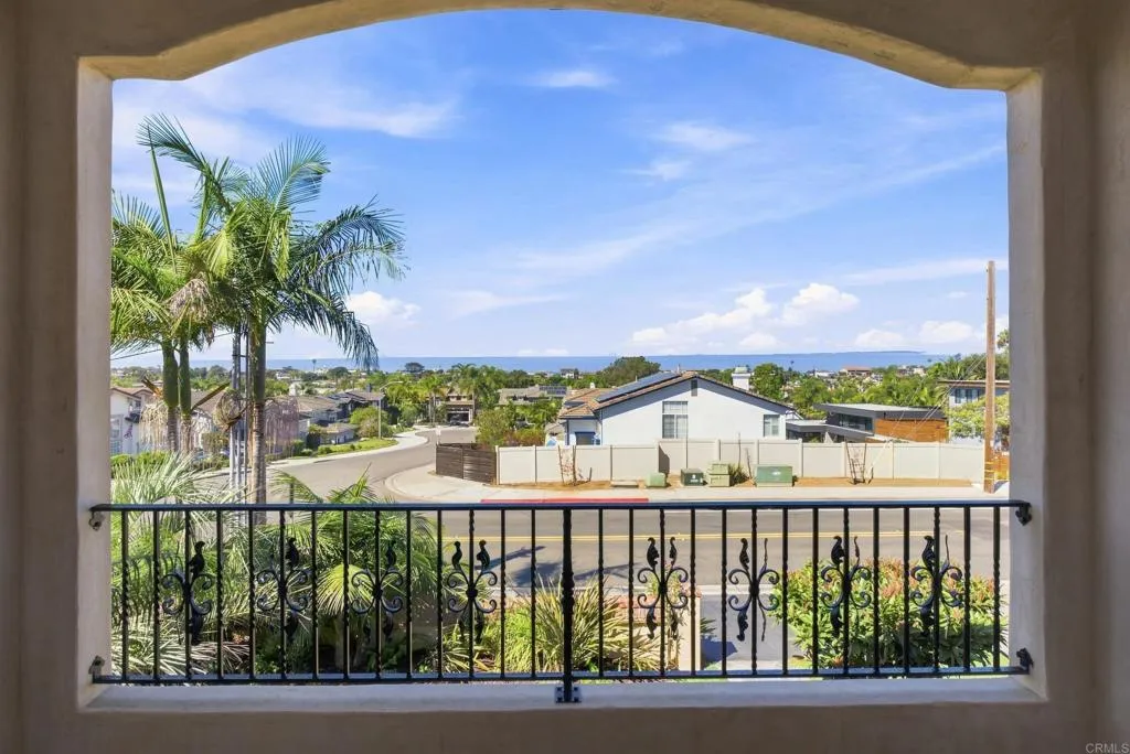 https://cdn.realtyfeed.com/cdn/127/307070654/b69f9a49beb43c6dcf406abb75dc9af3.webp