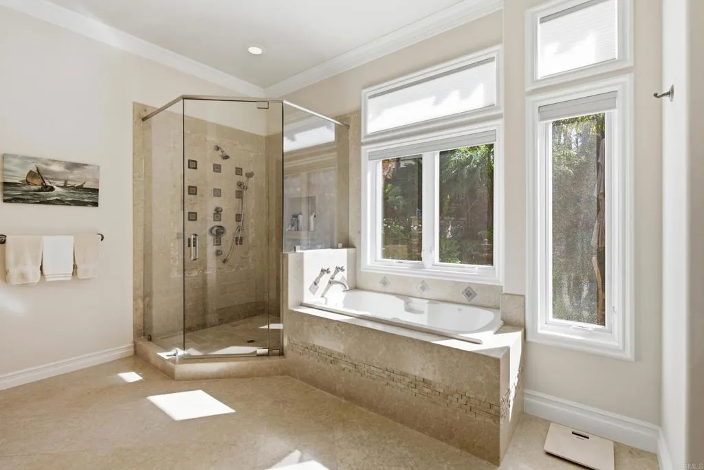 https://cdn.realtyfeed.com/cdn/127/307070654/f61118e2ae625255336b939a47312be2.webp