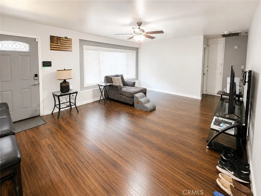 https://cdn.realtyfeed.com/cdn/127/307070672/9749e55b5c9215338df270cd17d11970.webp