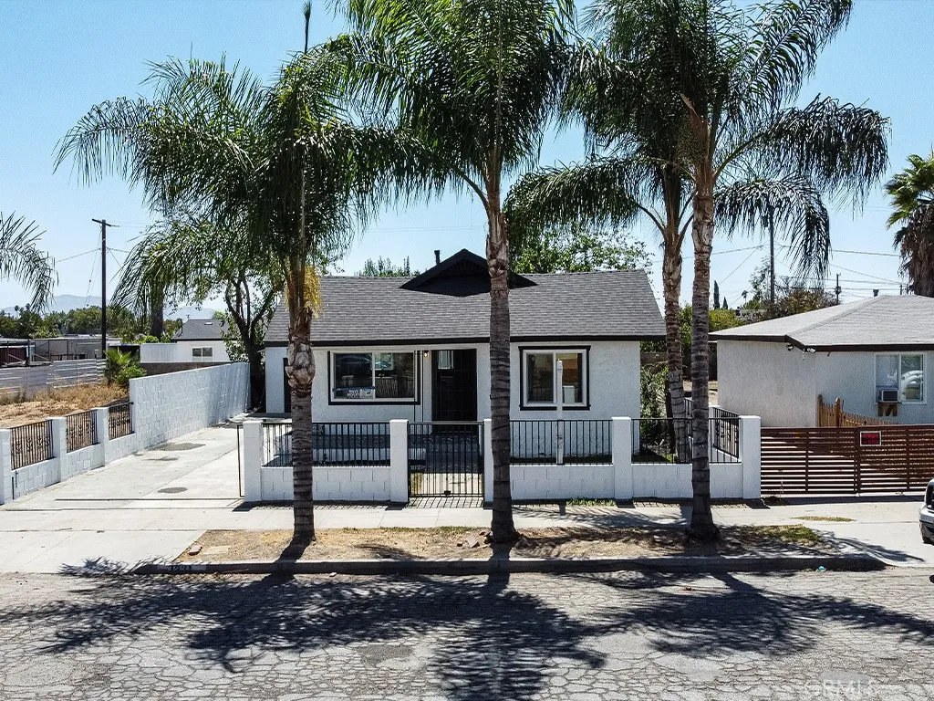 1331 W 11th