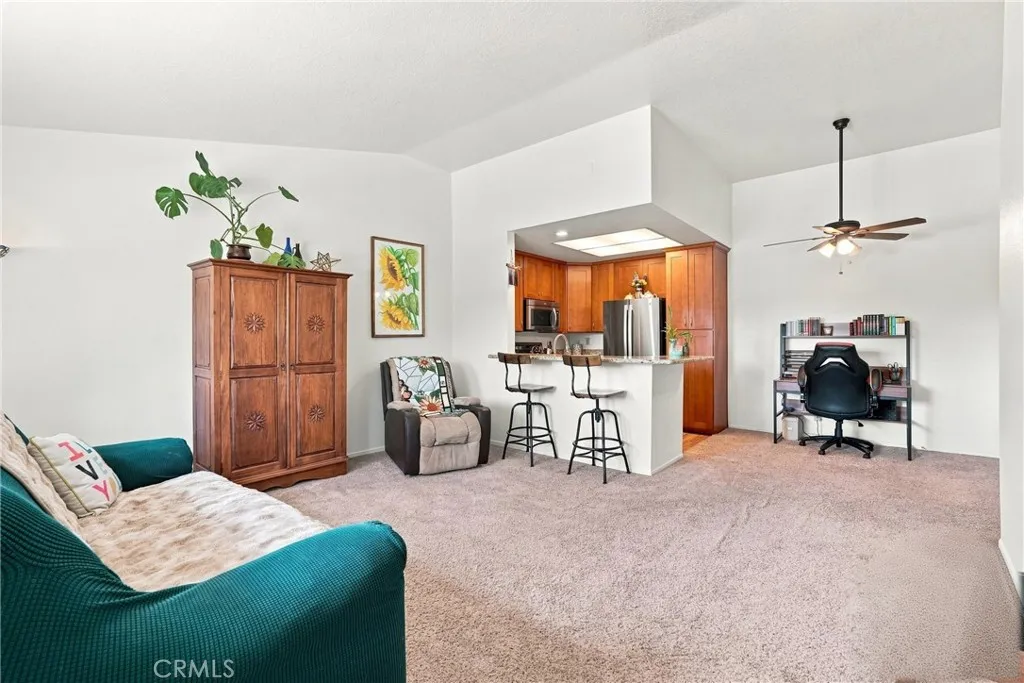 187 Huntington, Irvine, CA 92620 - Photo 4 of 26, Irvine, CA