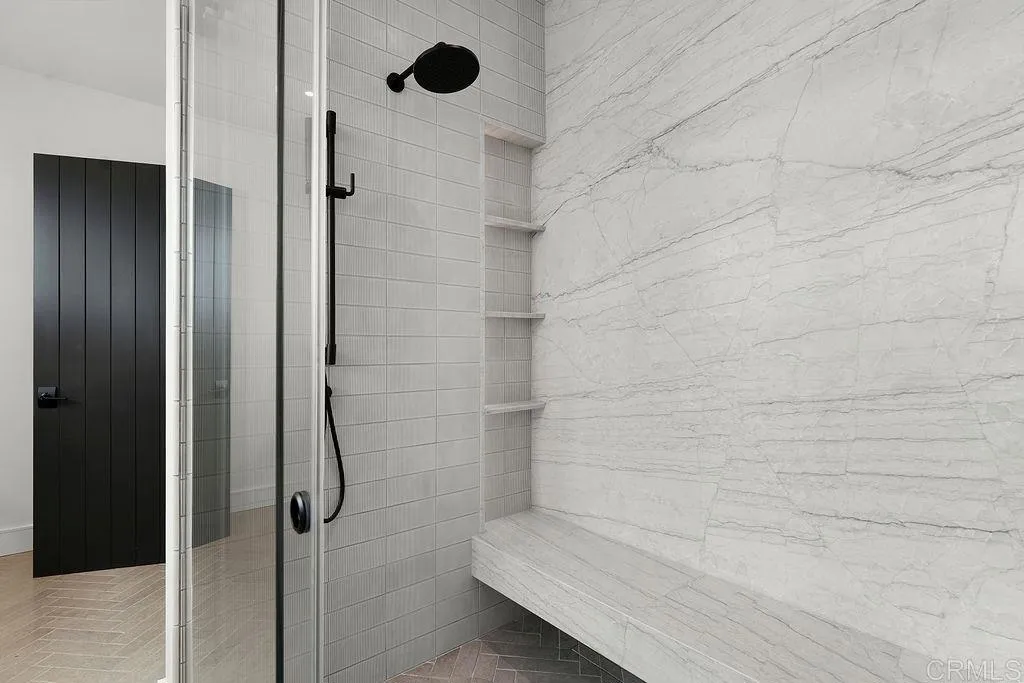 https://cdn.realtyfeed.com/cdn/127/307070829/24d57d8a7b2696ed543dd360b9ed343e.webp