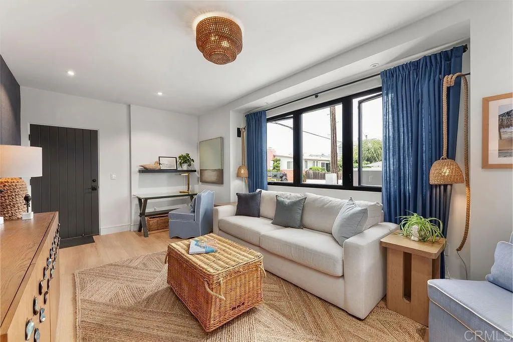https://cdn.realtyfeed.com/cdn/127/307070829/7fac1ec8bdd7dda2d12e4cb7b09add47.webp