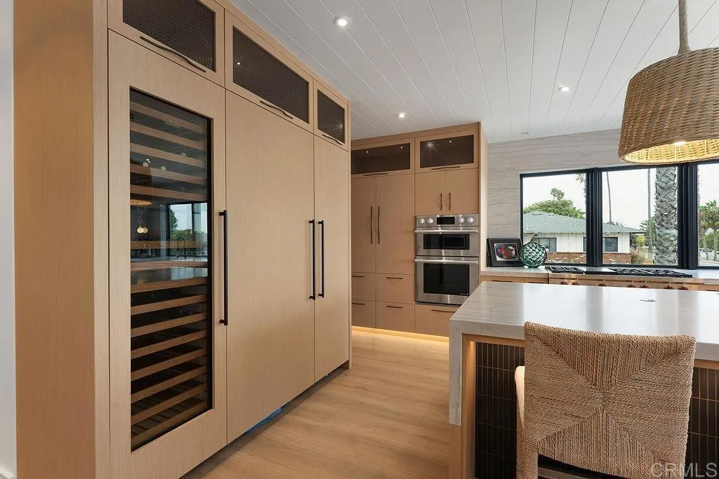 https://cdn.realtyfeed.com/cdn/127/307070829/89dc7ac7670a9831d610fc35b9a4f74e.webp