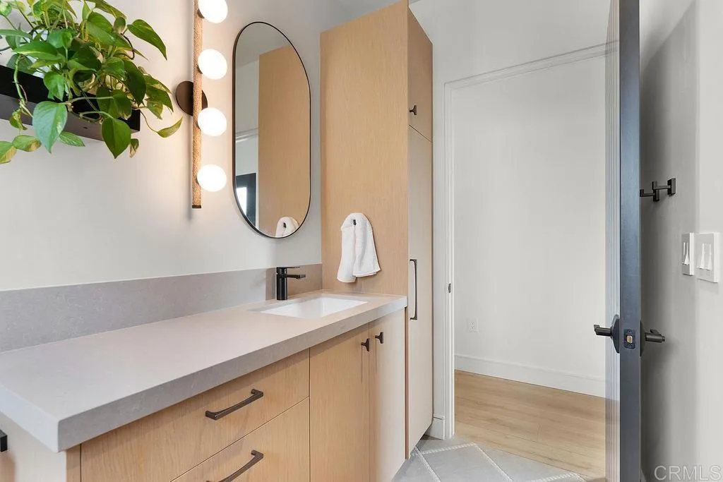 https://cdn.realtyfeed.com/cdn/127/307070829/c6b10cd6cb43cbdfa4d0626262ca1b77.webp