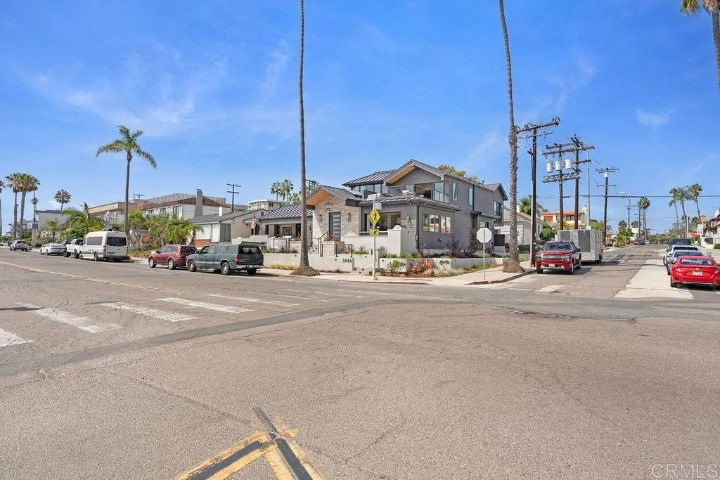 https://cdn.realtyfeed.com/cdn/127/307070829/cf3f0b9fe5659694ffef27a762946a2e.webp