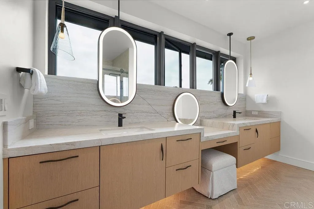 https://cdn.realtyfeed.com/cdn/127/307070829/f6b94cea773d916b26ff2c21a536013e.webp