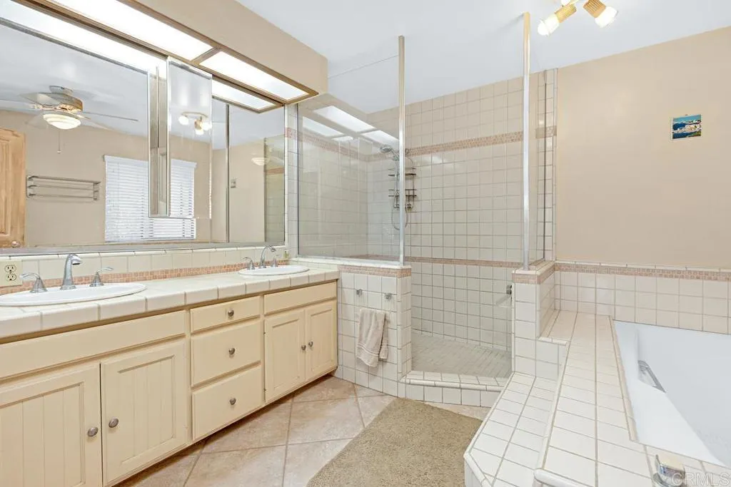 https://cdn.realtyfeed.com/cdn/127/307070851/0a5ee9f0353a4849579758519169e9aa.webp
