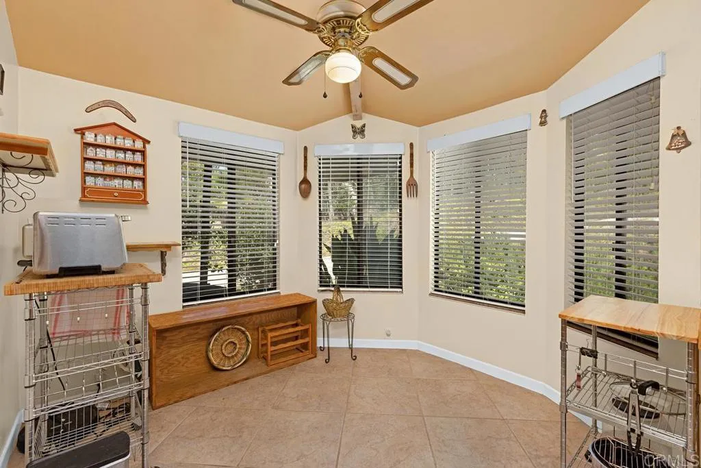 https://cdn.realtyfeed.com/cdn/127/307070851/139907eb5554d533a83a05bae15ad323.webp