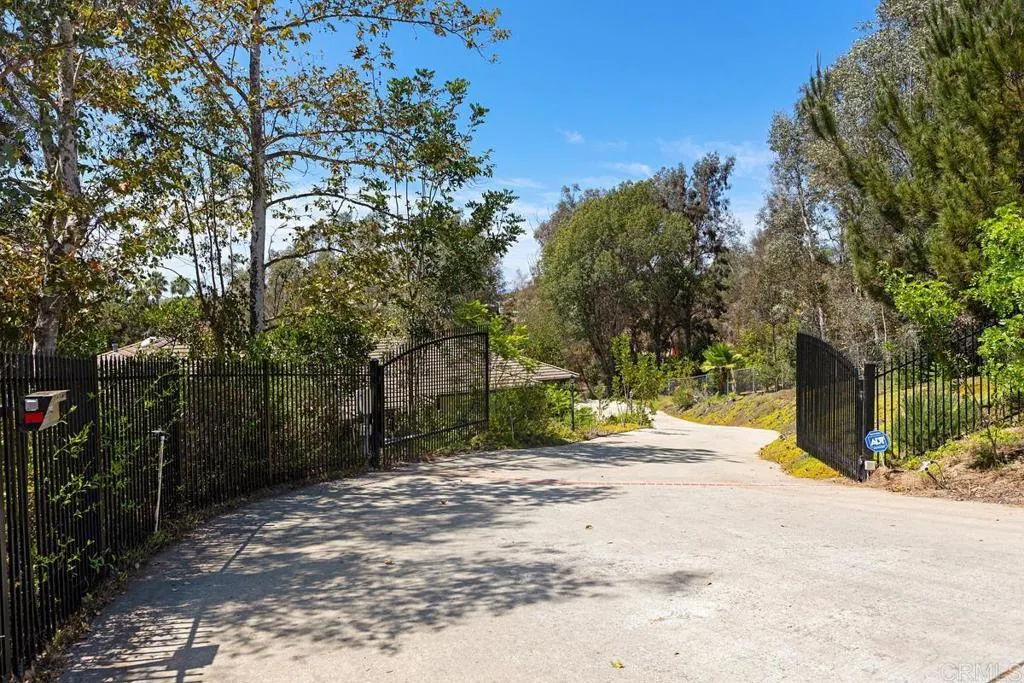 https://cdn.realtyfeed.com/cdn/127/307070851/1459ae4a9bbd2092df1e55e62896b33d.webp