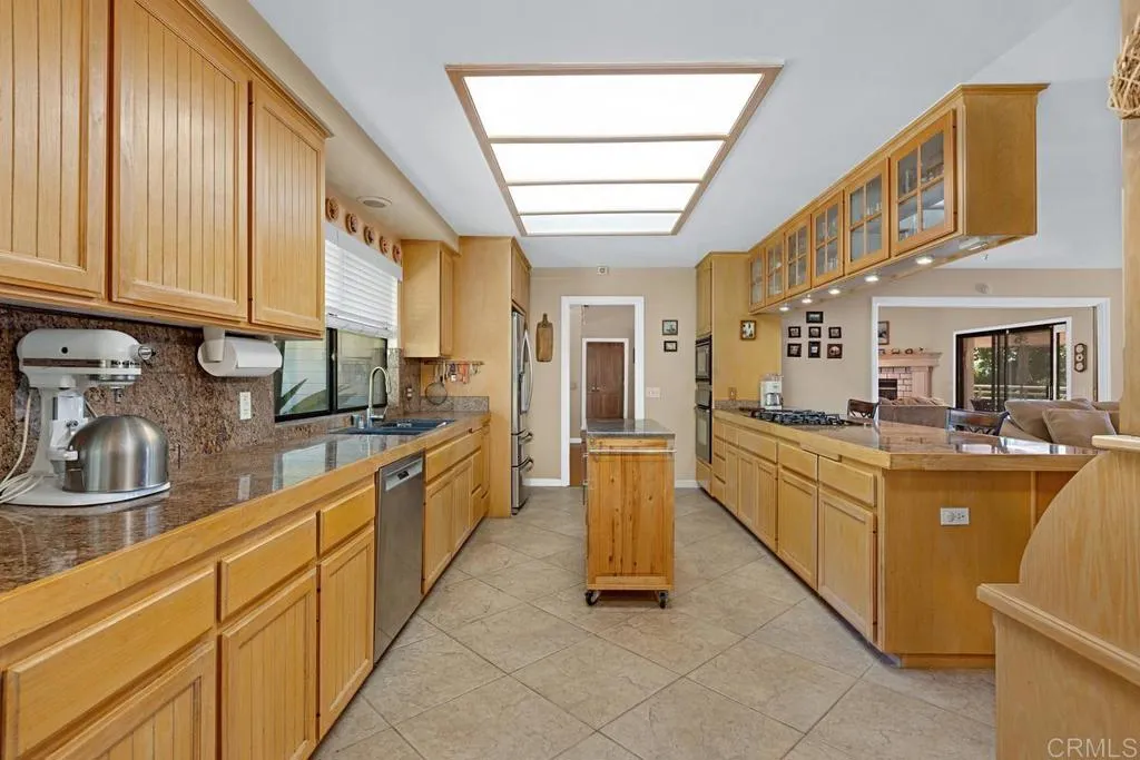 https://cdn.realtyfeed.com/cdn/127/307070851/735546c7e3bb4f9a663dddc8ce4c3b7e.webp