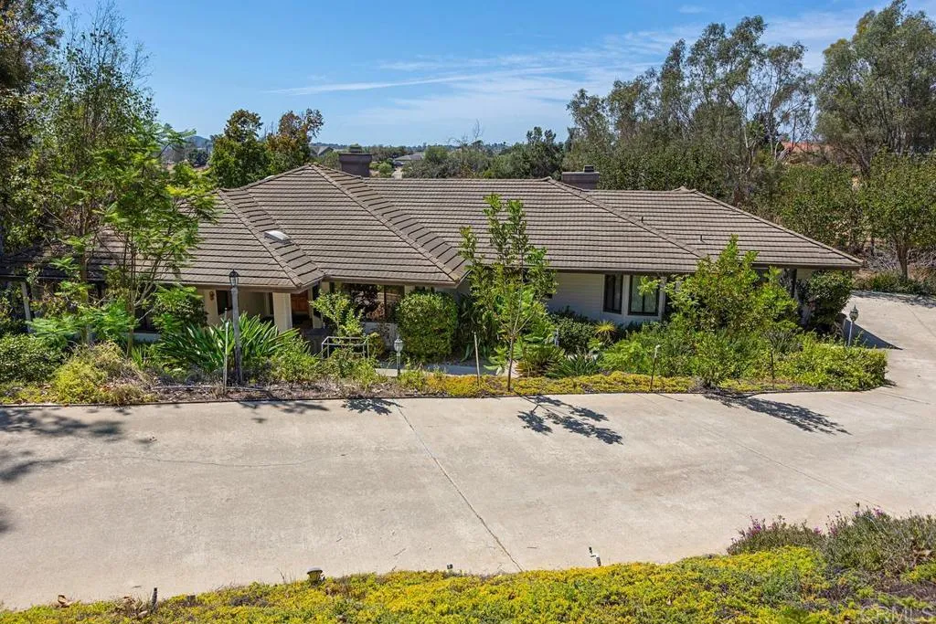 https://cdn.realtyfeed.com/cdn/127/307070851/833a78204fb535cd2fec87bf16811cf1.webp