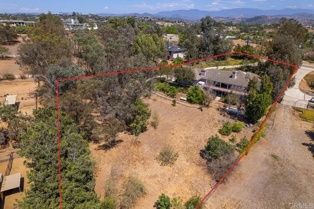 https://cdn.realtyfeed.com/cdn/127/307070851/91d5f14b8f6c6cadc55bb74a0320bca3.webp