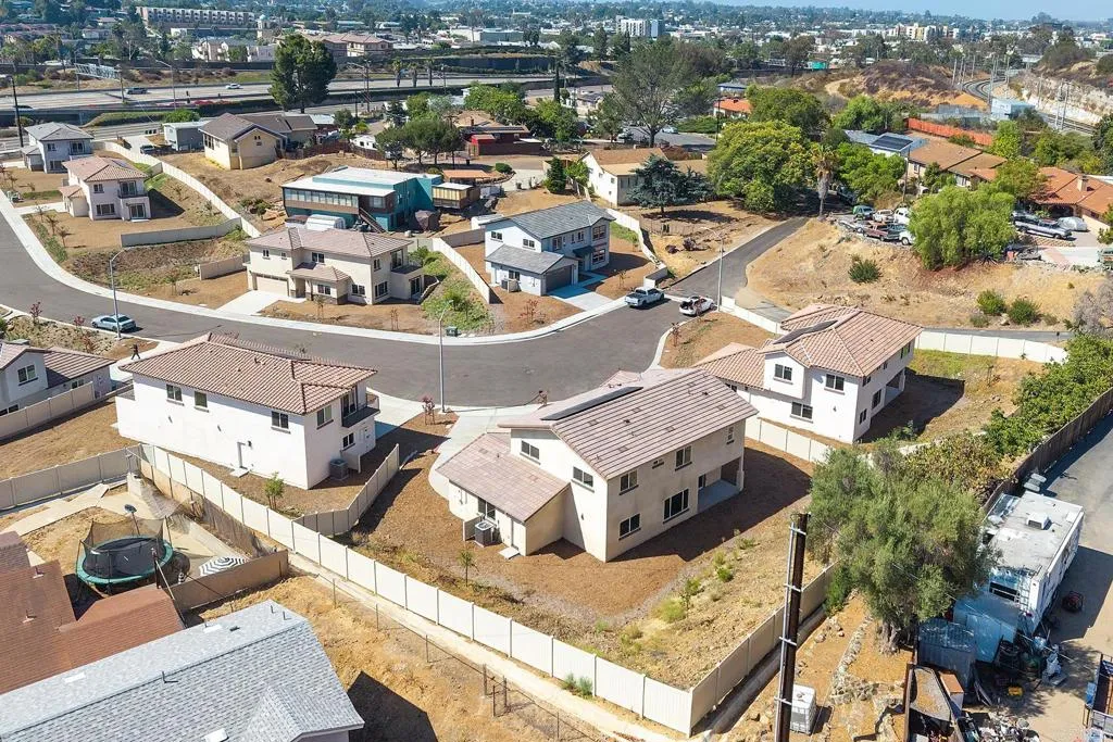 https://cdn.realtyfeed.com/cdn/127/307070855/082da26611ff657b62952b1580389279.webp