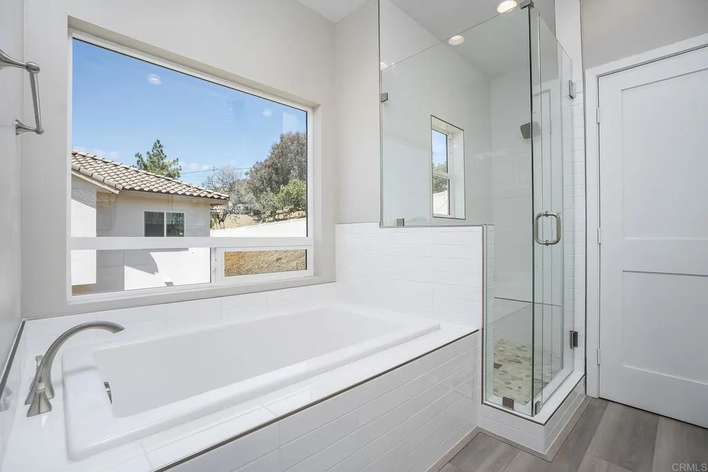 https://cdn.realtyfeed.com/cdn/127/307070855/111758ad1cff7efa479a632d88fdbd6f.webp