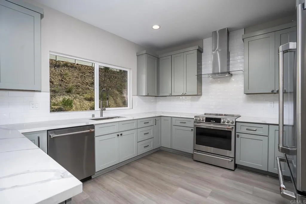 https://cdn.realtyfeed.com/cdn/127/307070855/2b079932b7fb65add28be4e6a30c4f0a.webp
