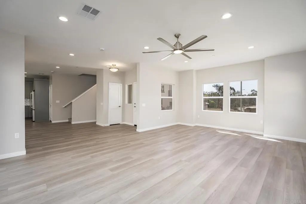 https://cdn.realtyfeed.com/cdn/127/307070855/89b7da2d139e98fa42bc712bf4272ecb.webp