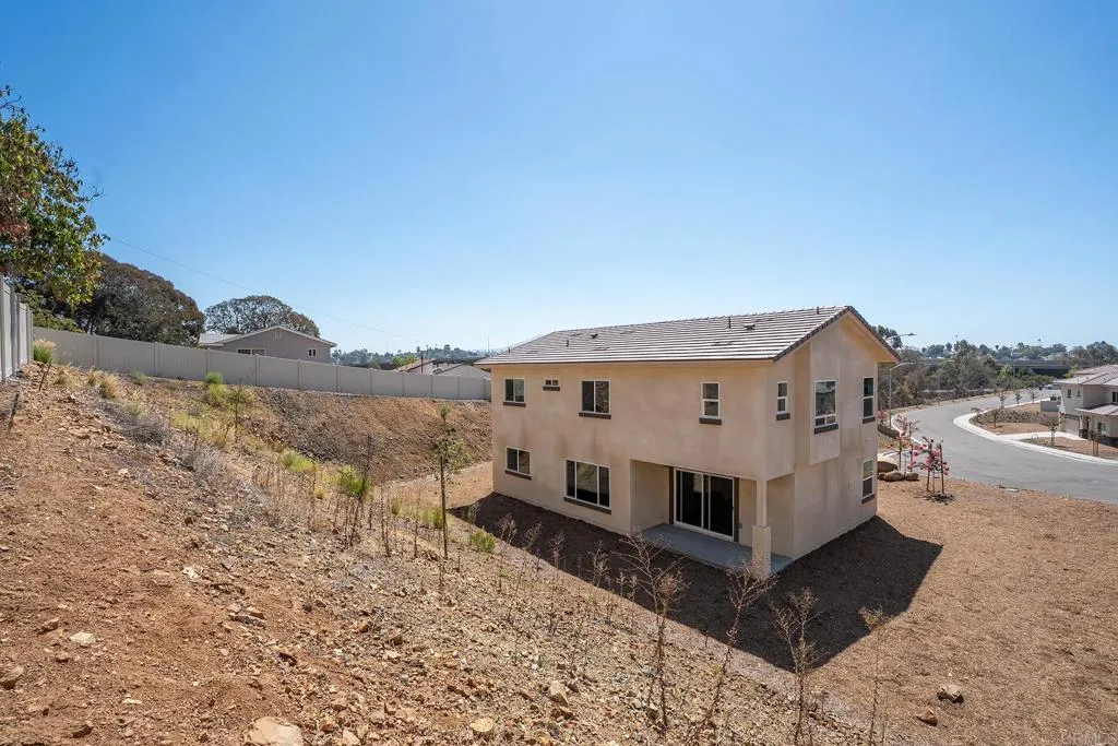https://cdn.realtyfeed.com/cdn/127/307070855/f53a94af0bf996132dd06c81a1ff5d15.webp