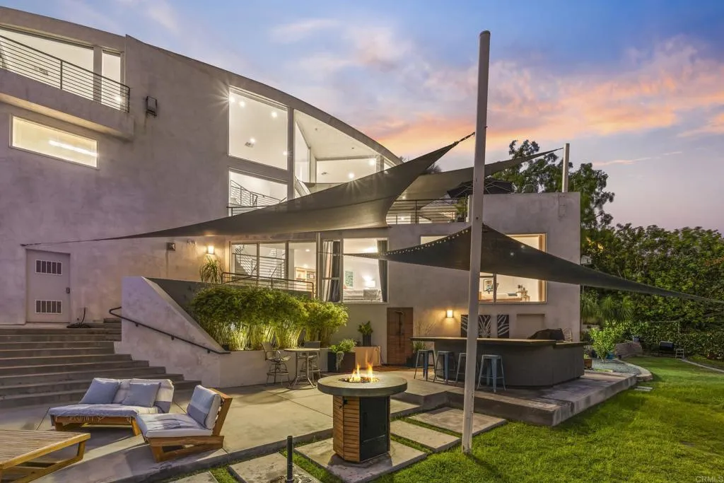 https://cdn.realtyfeed.com/cdn/127/307070891/0fc6f73fae9d4e811aae76f606a21592.webp