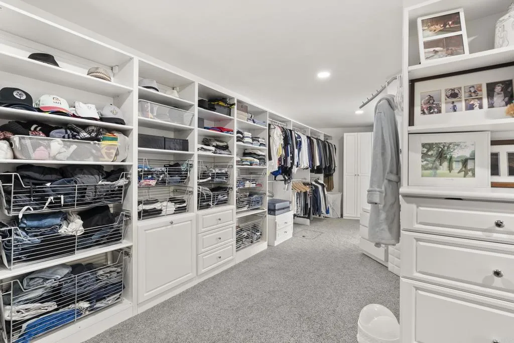 https://cdn.realtyfeed.com/cdn/127/307070891/4f3f91941b0cf22013f654560b6e5397.webp