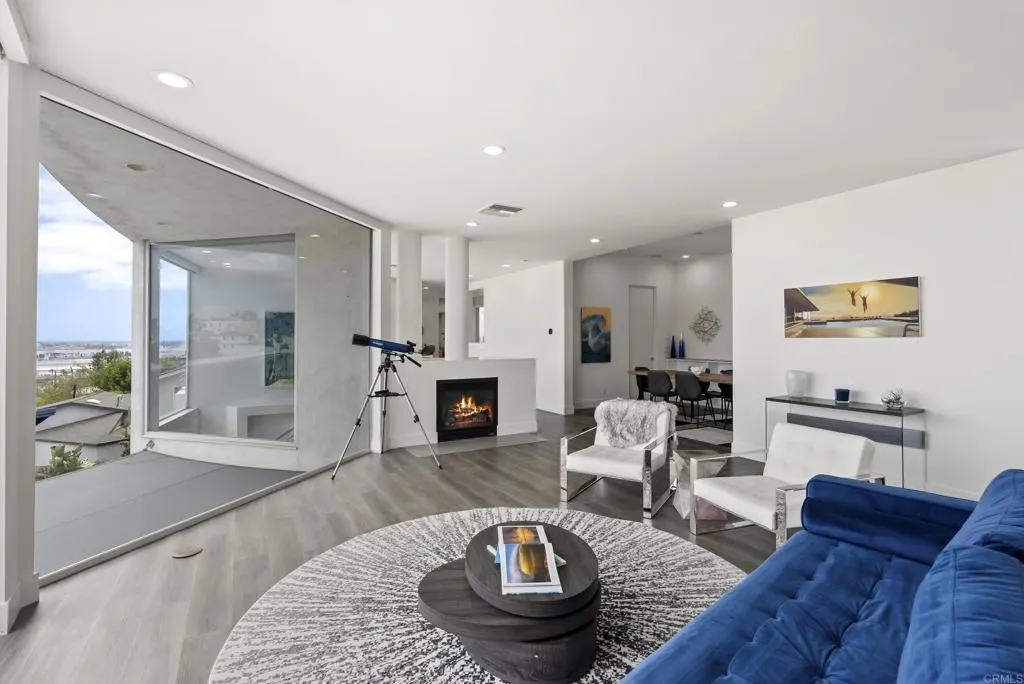 https://cdn.realtyfeed.com/cdn/127/307070891/7583b396b0f20e465875039414abc0f6.webp