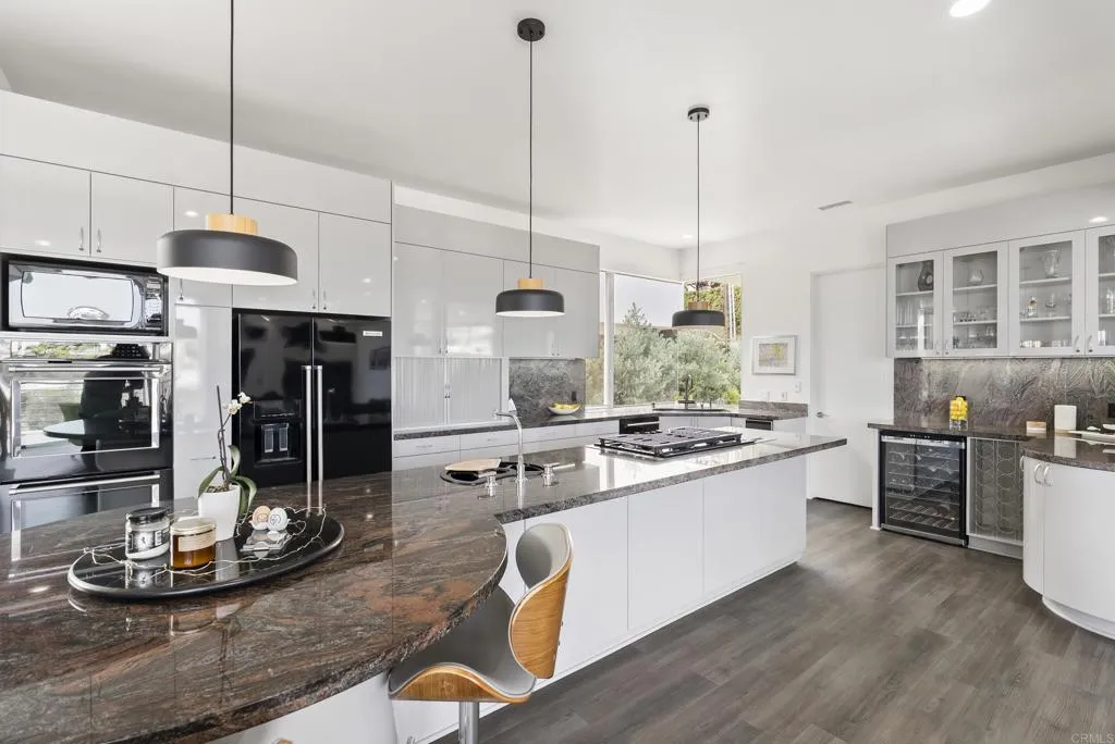 https://cdn.realtyfeed.com/cdn/127/307070891/92a9d049ad6ab0573111fe6bc03e7b68.webp