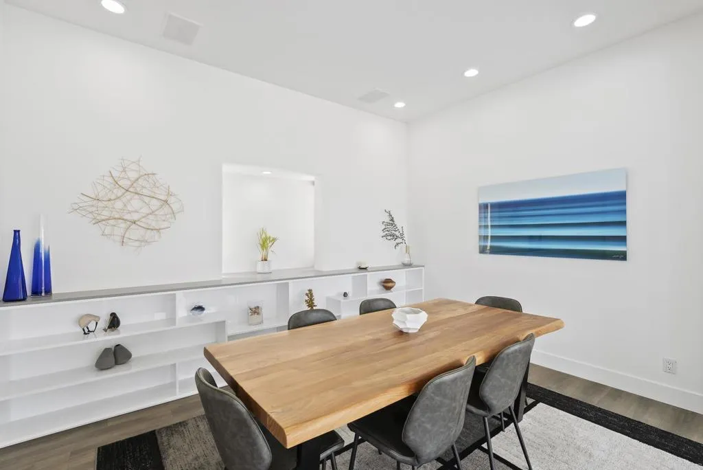 https://cdn.realtyfeed.com/cdn/127/307070891/f77632419cad7a28088d0876f6c352e0.webp