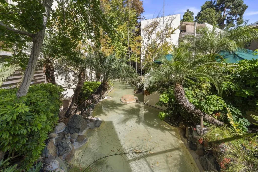 https://cdn.realtyfeed.com/cdn/127/307070952/ebe30875e2e6047f699c9df3fd50b424.webp