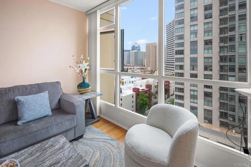 https://cdn.realtyfeed.com/cdn/127/307071020/0c20734119482a7402882cb985eb03b1.webp
