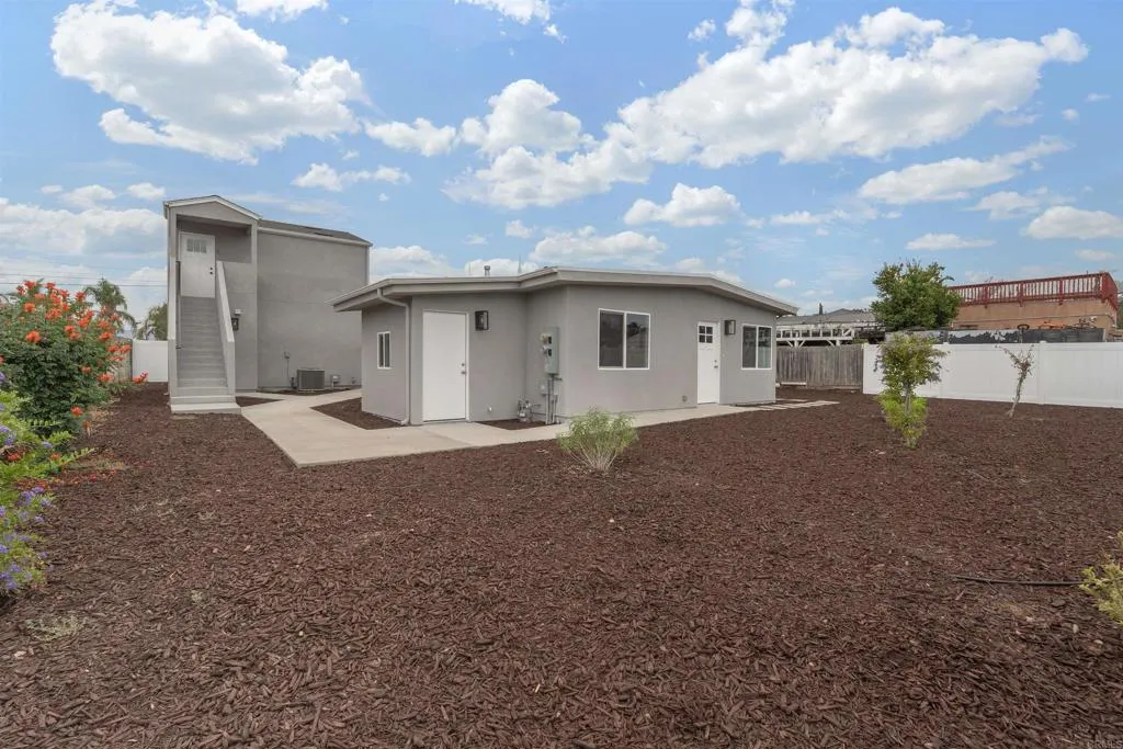 1839 Rios Avenue, Chula Vista, CA 91911 - Photo 3 of 35, Chula Vista, CA