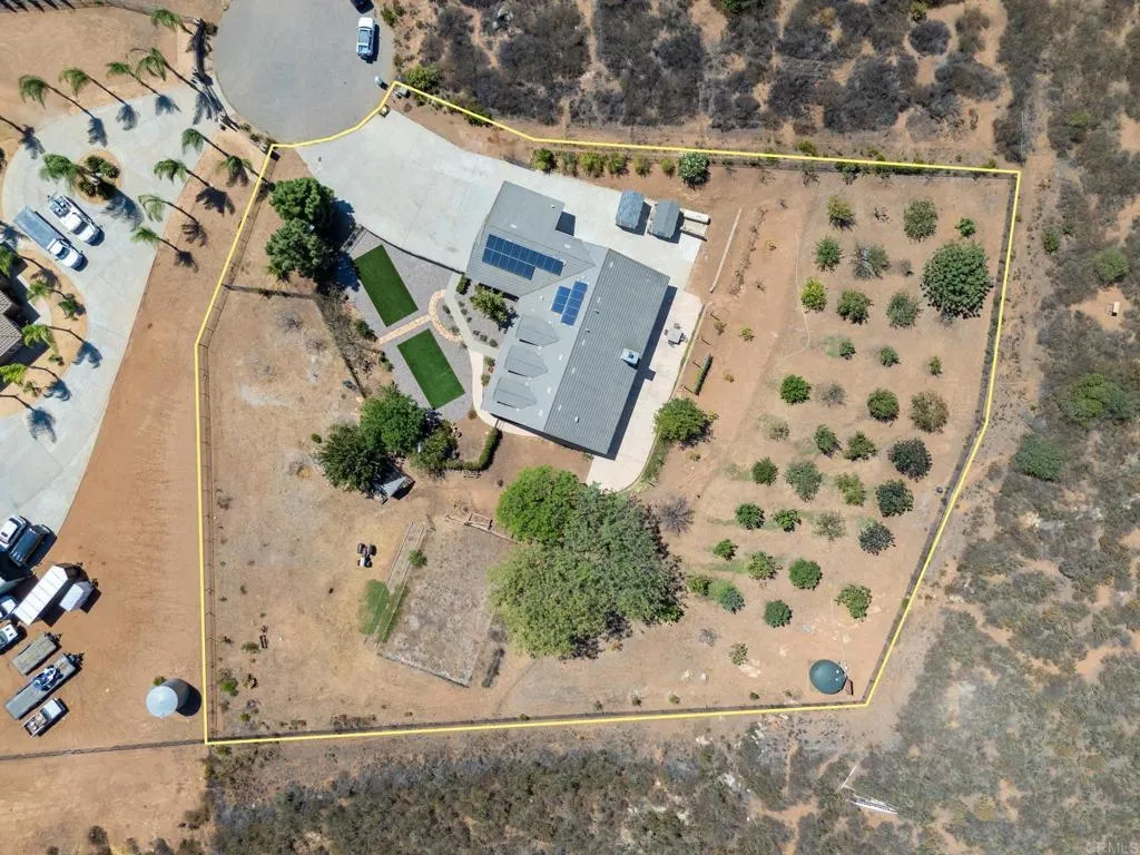 2090 Quail Meadow Rd, Ramona, CA 92065 - Photo 4 of 75, Ramona, CA