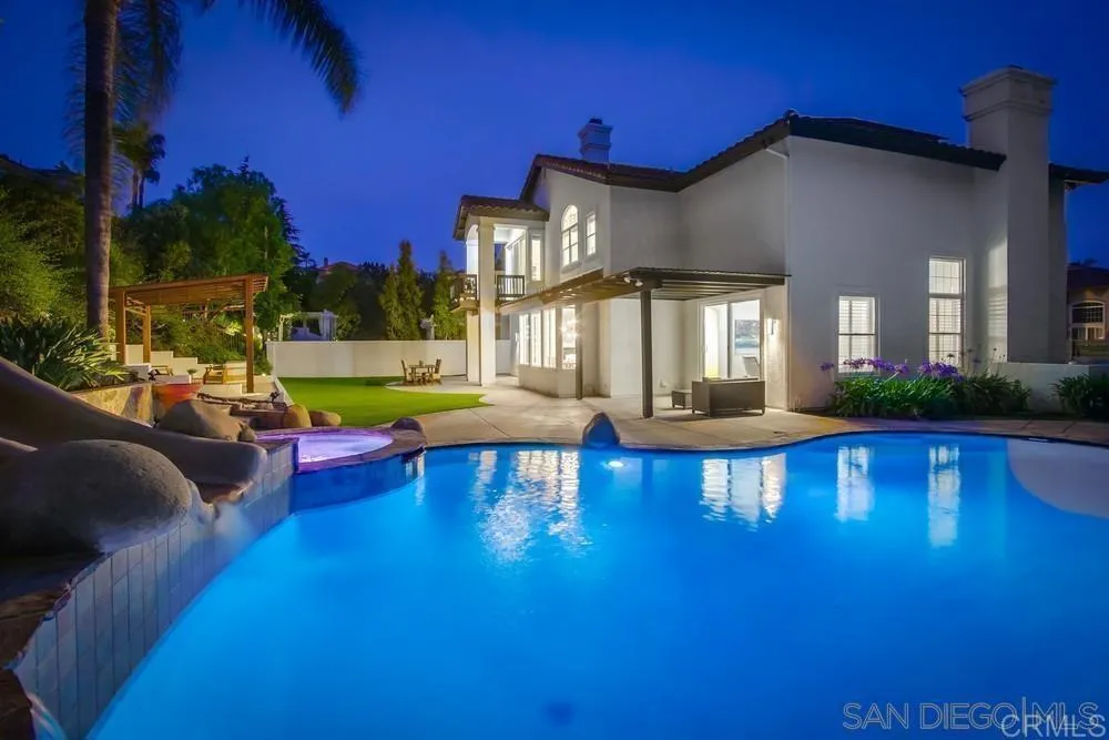 https://cdn.realtyfeed.com/cdn/127/307071119/5b28635436e6af9b44488bec8d4457c0.webp