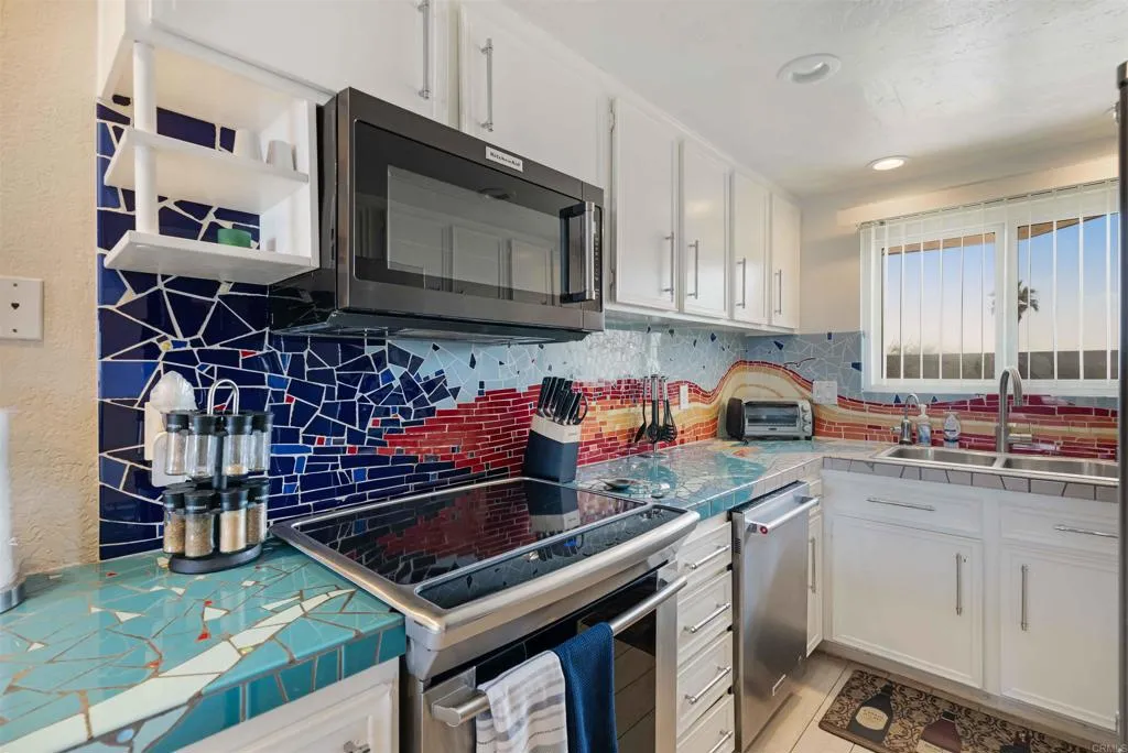 1502 Seacoast Drive, Imperial Beach, CA 91932 - Photo 5 of 30, Imperial Beach, CA