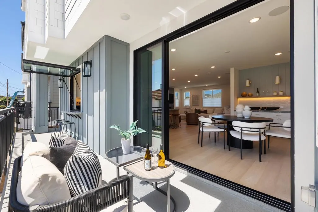 https://cdn.realtyfeed.com/cdn/127/307071318/52603fe7fe910eb4b18f5b298da24a7f.webp