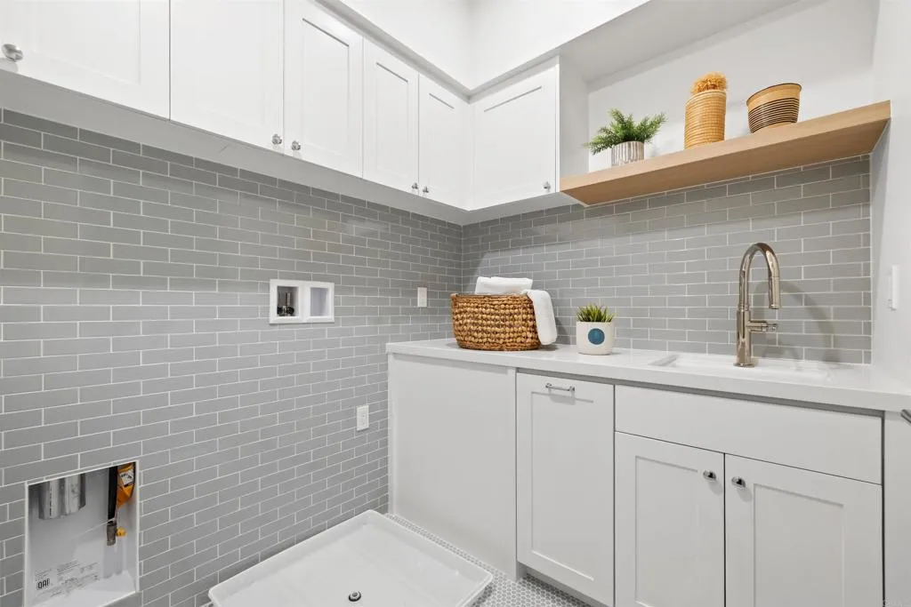 https://cdn.realtyfeed.com/cdn/127/307071318/91501906fadcff96c877150472a89b1a.webp