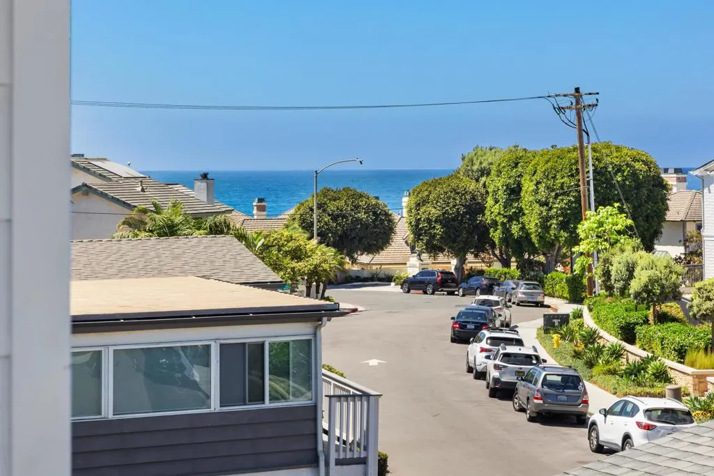 https://cdn.realtyfeed.com/cdn/127/307071318/d1a623bec3e5b2f3625967e325249f50.webp