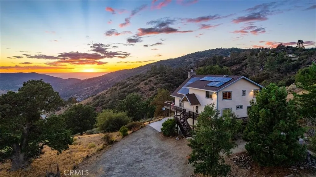 24145 Jacaranda Drive, Tehachapi, CA 93581 - Main photo, Tehachapi, CA