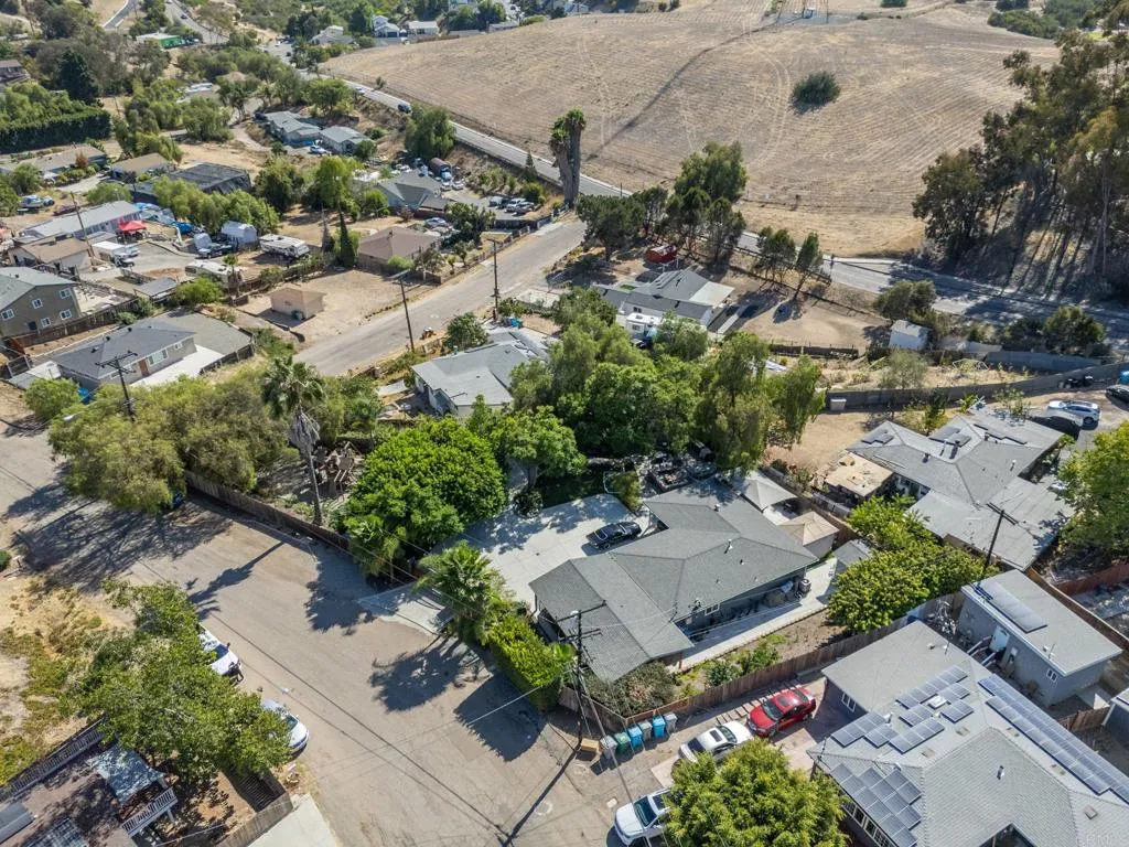 https://cdn.realtyfeed.com/cdn/127/307071391/4ae8317c9254e806b5a1e00ddf4d3c6a.webp