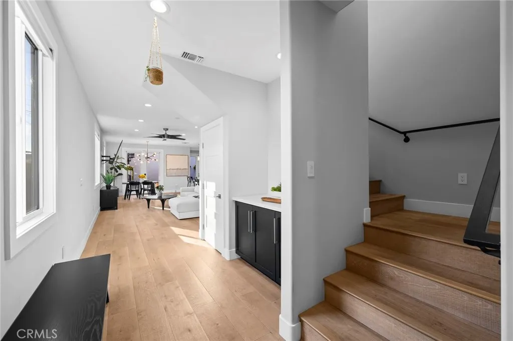 1776 Cable Street, San Diego, CA 92107 - Photo 4 of 51, San Diego, CA