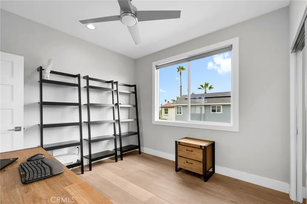https://cdn.realtyfeed.com/cdn/127/307071511/c90f73d9516c42581c9dfd66637cef14.webp