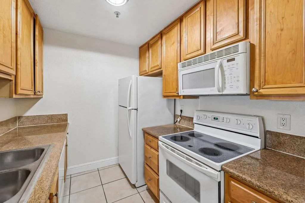 https://cdn.realtyfeed.com/cdn/127/307071542/81f8f1ff3721891a8d370e13c79e727e.webp