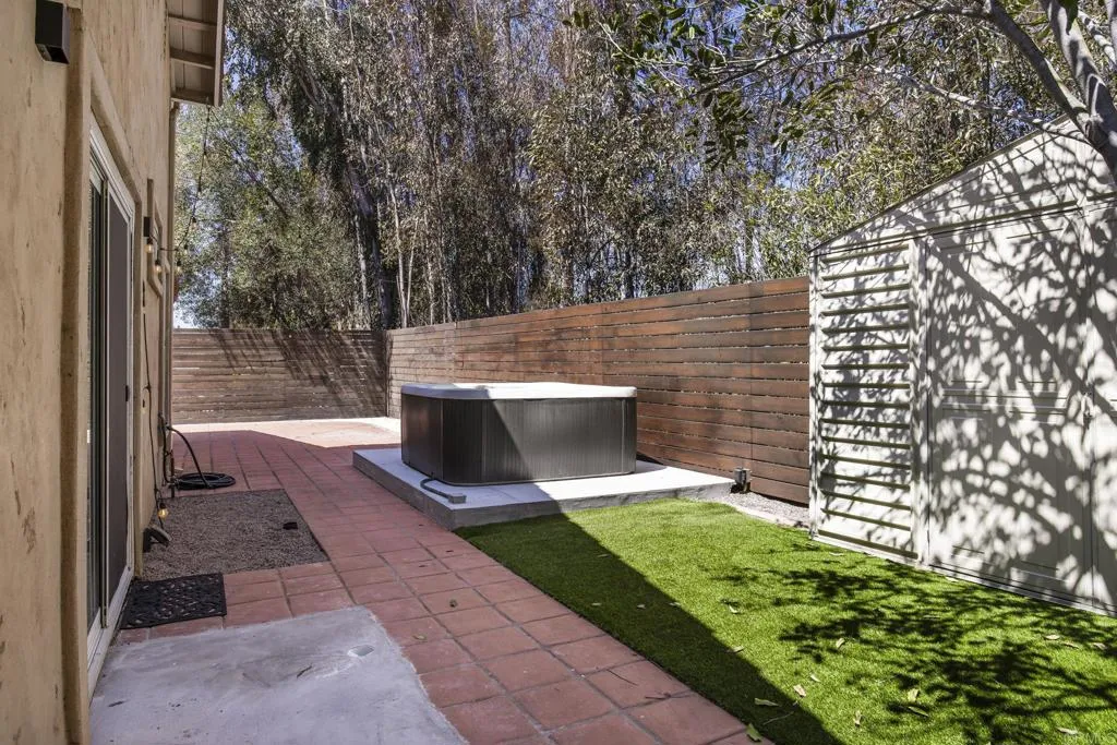 https://cdn.realtyfeed.com/cdn/127/307071555/4ea4ce70b1ba4791b809dd249a8953c7.webp